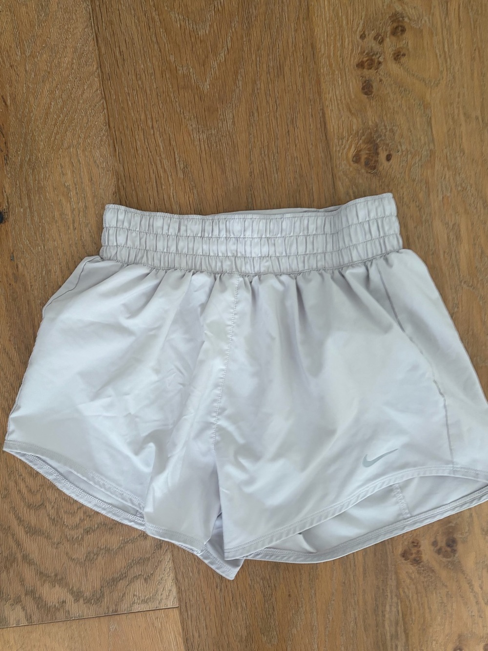 Nike Women’s White Elastic Waist Athletic Shorts